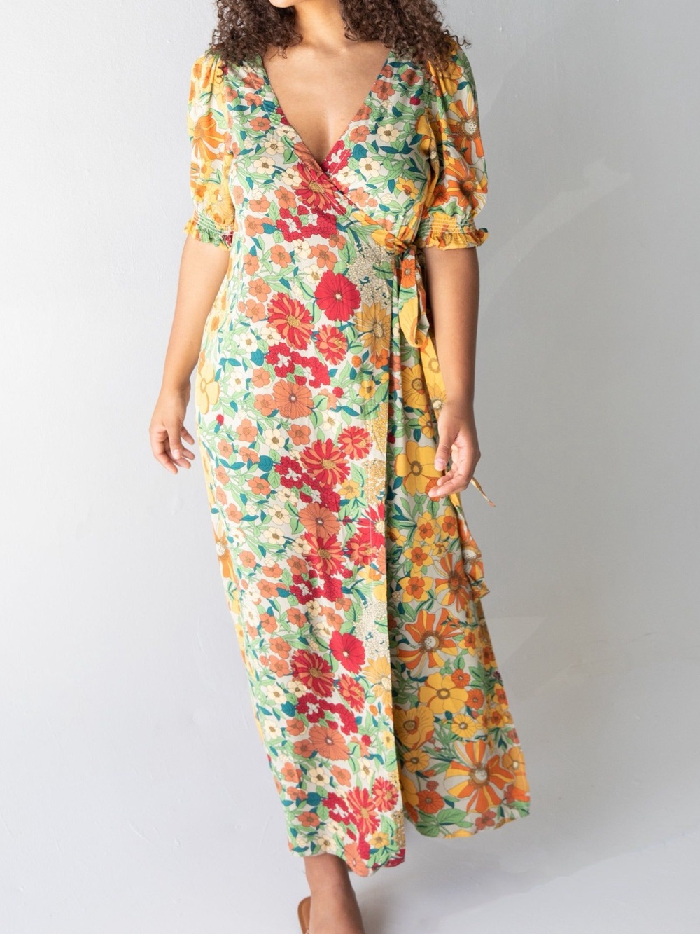 Natural Life Sophia Wrap Maxi Dress Gold Vintage Floral Medium